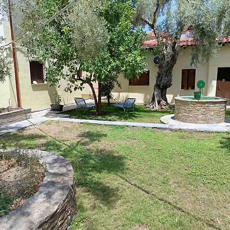 Prázdninový dům Homico 1 *