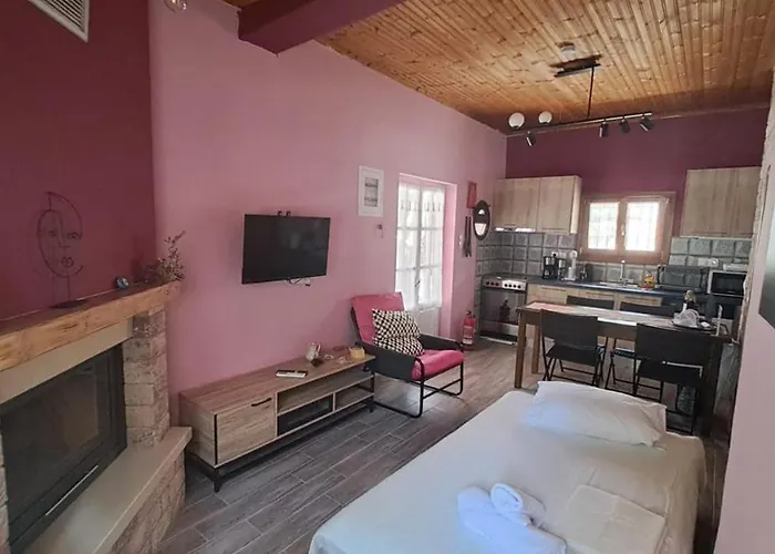 Homico 1 Дом отдыха Лефокастро