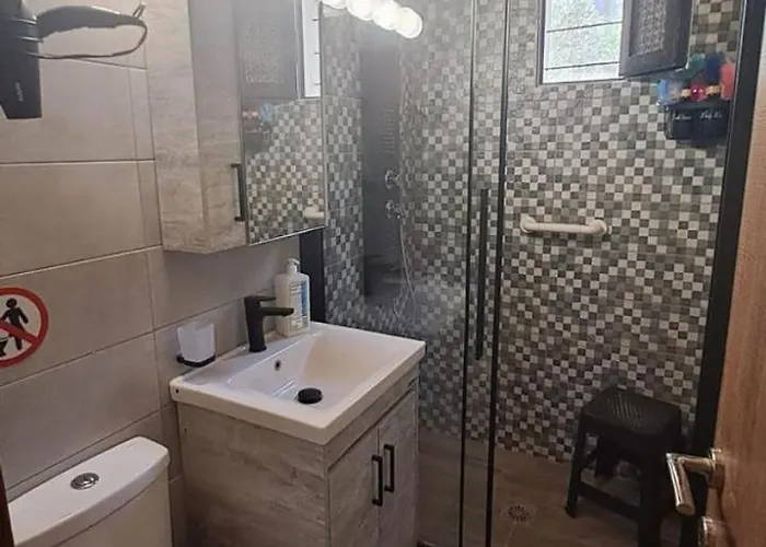 Homico 1 Лефокастро